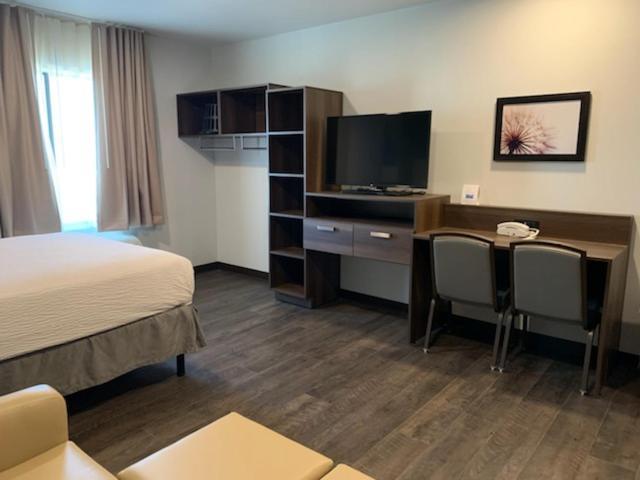 Candlewood Suites Pecos By Ihg エクステリア 写真