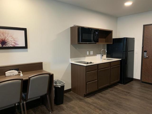 Candlewood Suites Pecos By Ihg エクステリア 写真