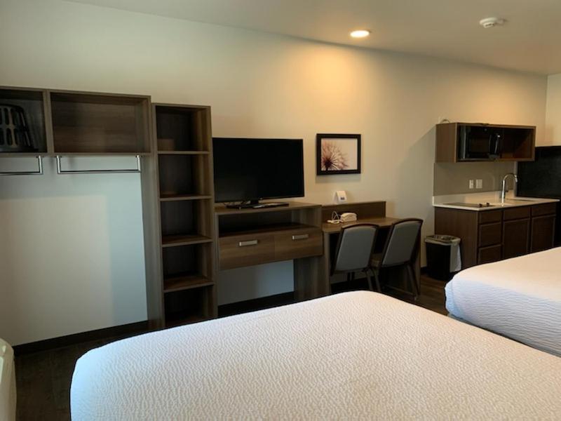 Candlewood Suites Pecos By Ihg エクステリア 写真