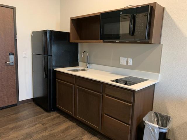 Candlewood Suites Pecos By Ihg エクステリア 写真