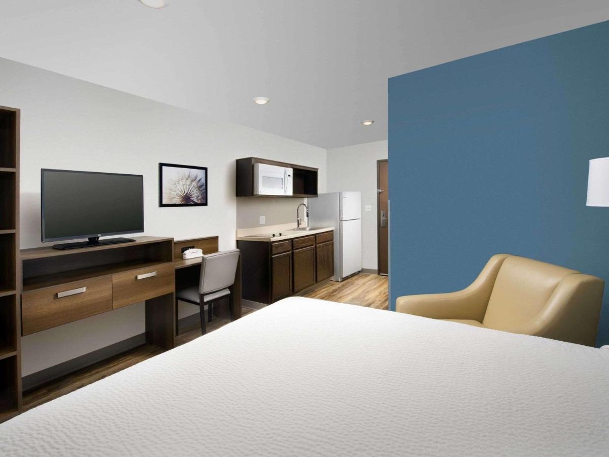 Candlewood Suites Pecos By Ihg エクステリア 写真