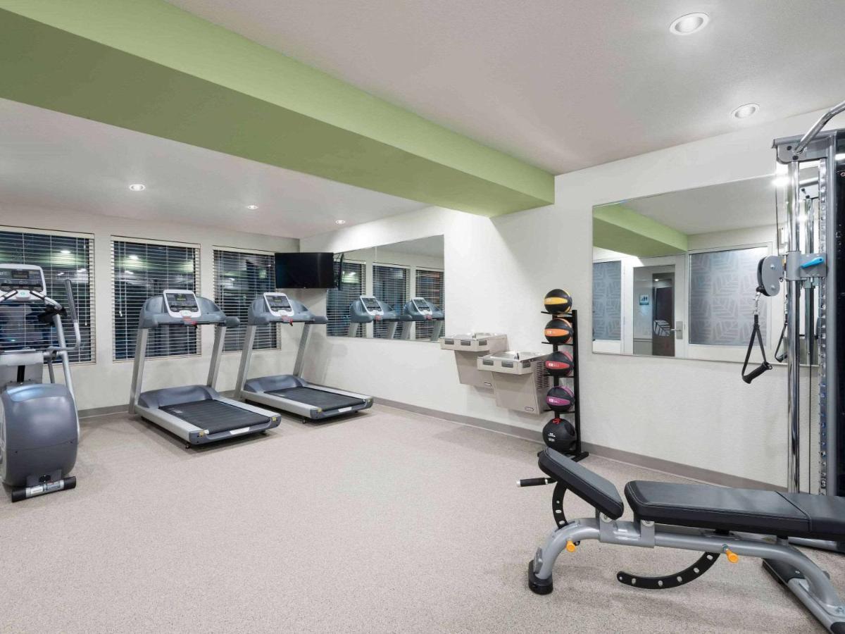 Candlewood Suites Pecos By Ihg エクステリア 写真