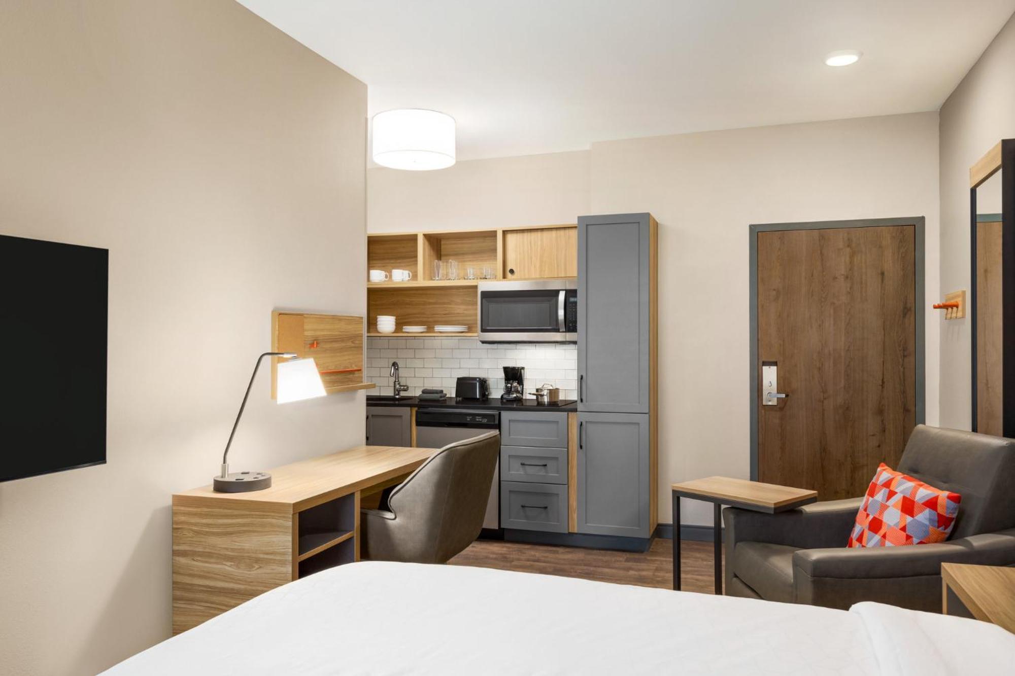 Candlewood Suites Pecos By Ihg エクステリア 写真
